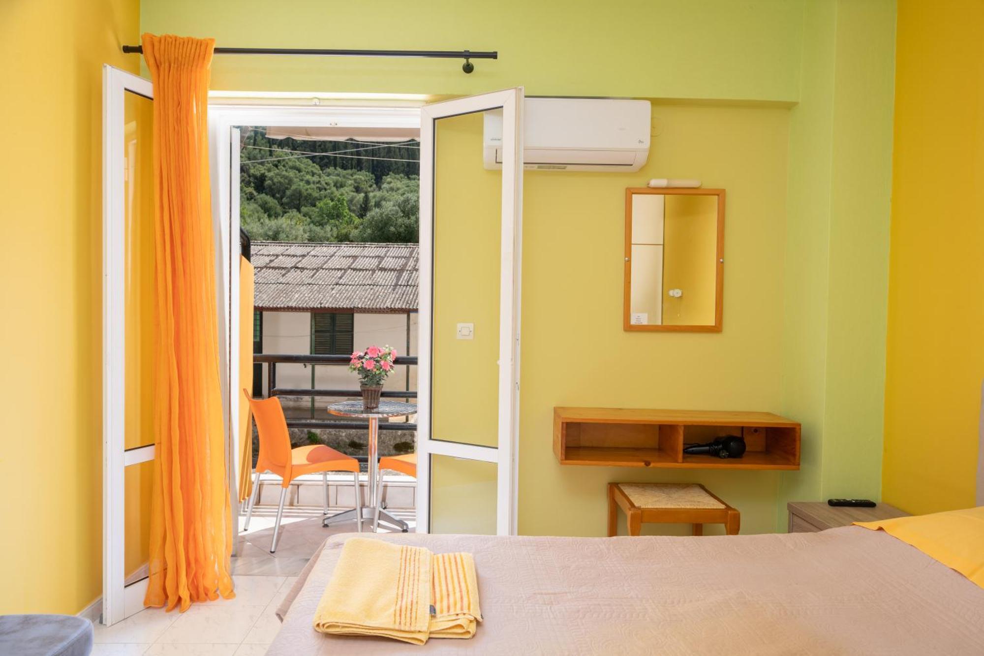 Remezzo Apartments Sami  Exterior photo